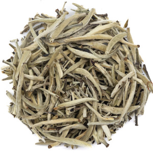 Белый чай - Бай Хао Инь Чжэнь (Серебряные иглы с белыми волосками)